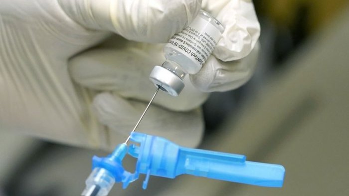 Vacuna contra Covid-19 pronta a llegar a Chile: ¿Existe desconfianza en la población?