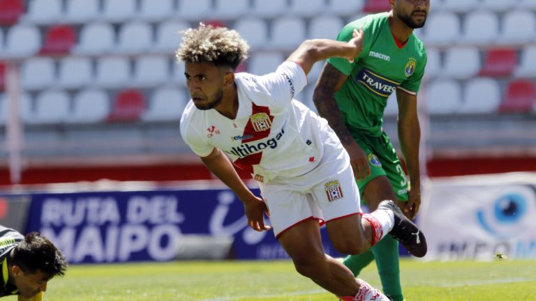 Martín Palermo debuta en Curicó Unido con una goleada a Audax Italiano
