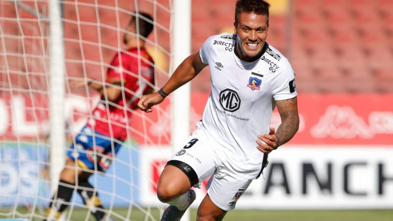 Tras complejas semanas: Colo Colo logró triunfar ante la Unión Española
