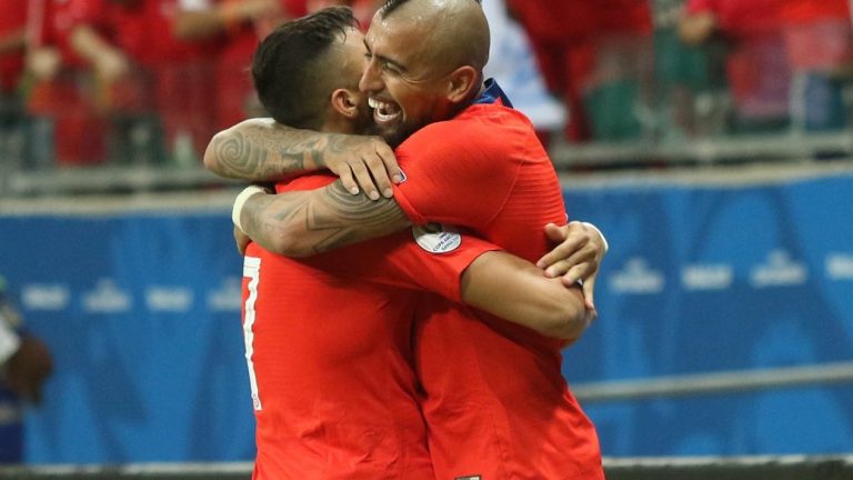 El nostálgico saludo de Arturo Vidal a Alexis Sánchez en su cumpleaños número 32