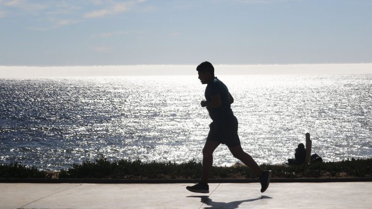 ¡Calor sofocante! Expertos advierten que este verano 2021 será más cálido de lo normal