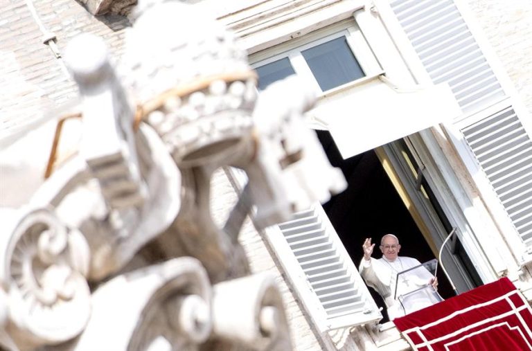 El Vaticano comenzará la vacunación contra el COVID-19 a mitad de enero