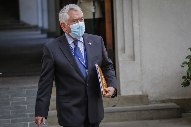 Ministro Paris por el alza de contagios COVID-19: 