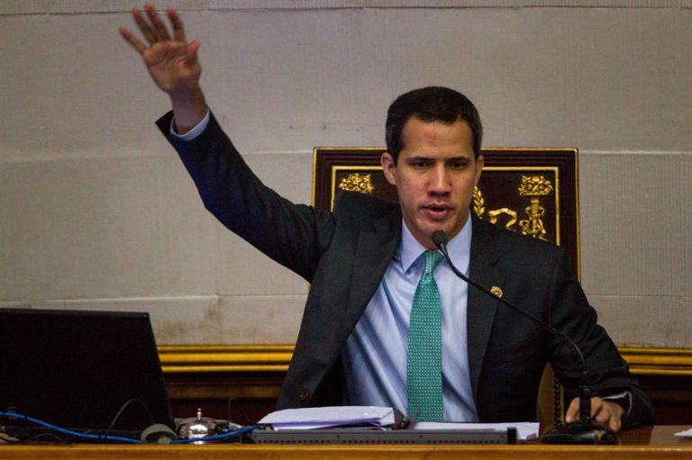 Venezuela: Guaidó instaló un 