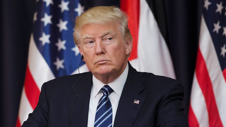 Republicanos estudian inhabilitar a Trump por incapacidad: ¿Qué dice la 25ª Enmienda?