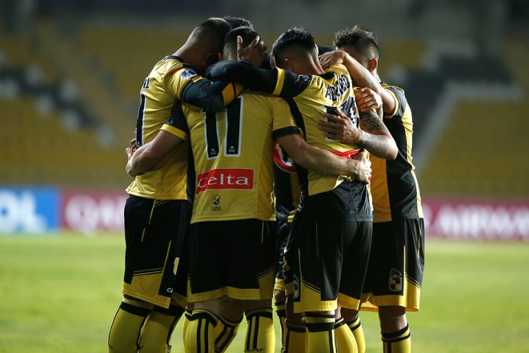 Casos de COVID-19 obligan a suspender la semifinal entre Coquimbo y Defensa y Justicia