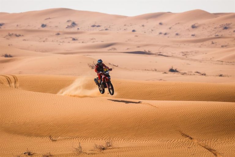 Dakar: Cornejo terminó segundo en la séptima etapa y se adjudicó el liderato de la general