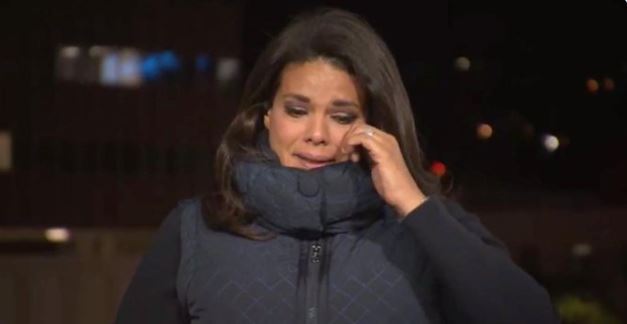 Reportera de CNN rompió en llanto en despacho de COVID-19: 