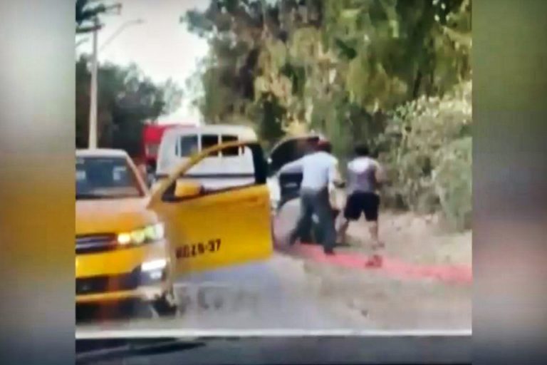 Lo atacaron con fierros y piedras: Pelea entre conductores terminó en homicidio frustrado