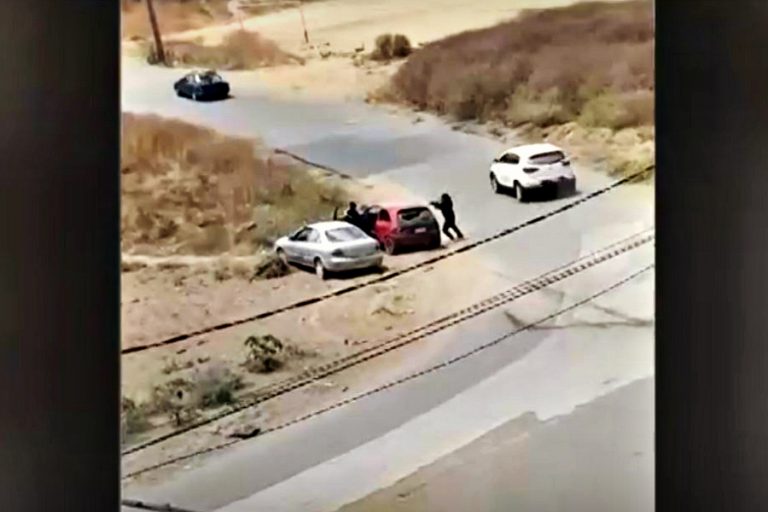 Violento ataque a automovilista en San Antonio habría sido por ajuste de cuentas