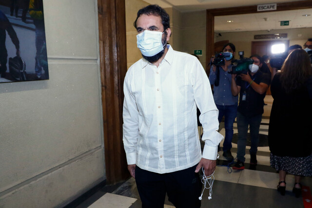 Hugo Gutiérrez responde a críticas del FA por su candidatura a la CC: “Hay un miedo al pueblo”