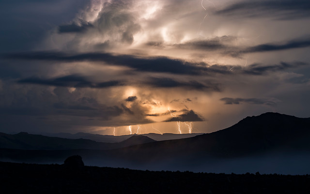 Meteorología emite alerta por tormentas eléctricas desde Coquimbo hasta la Región Metropolitana