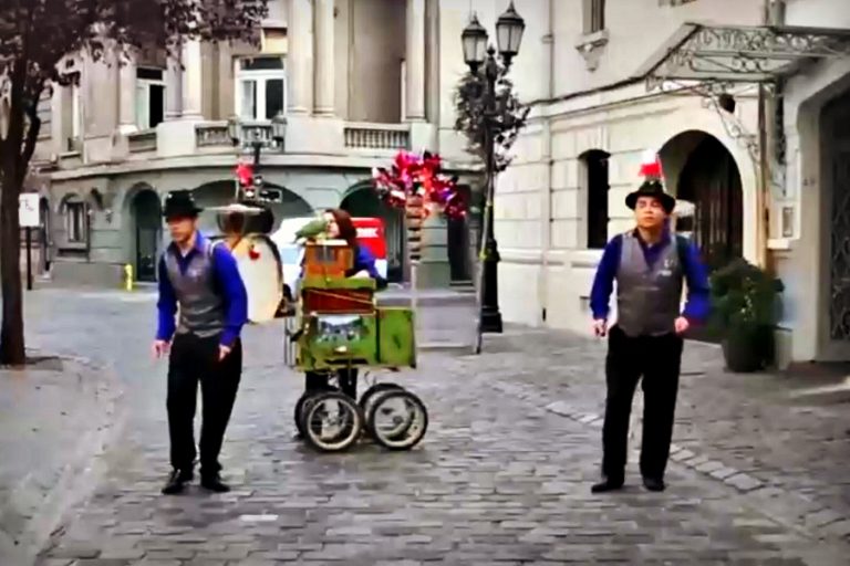 “Es nuestra herramienta de trabajo”: Roban histórico instrumento a familia de chinchineros