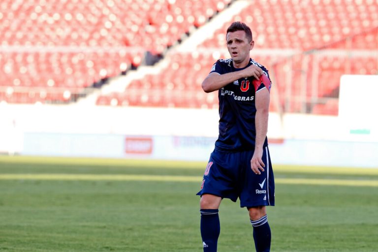 Montillo aparece en lista de convocados de la U para duelo clave con Iquique