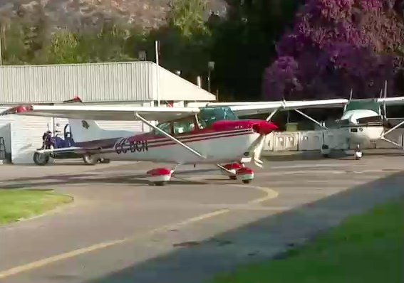 700 segundas dosis partieron desde Vitacura a distintas comunas para completar vacunación de personal UCI