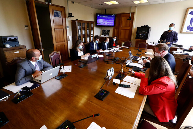 Proyecto que permite voto anticipado con plazo ampliado es despachado por la Comisión de Gobierno Interior