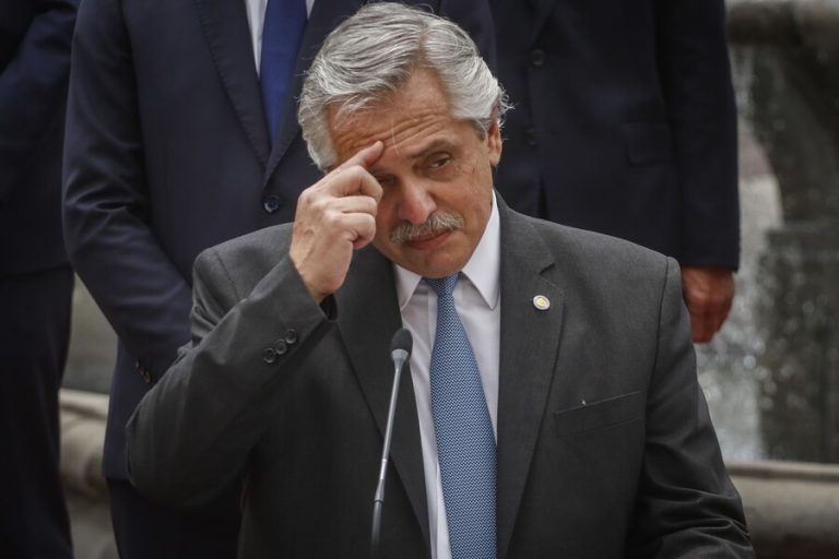 Alberto Fernández se reunió con la oposición y expresó que 