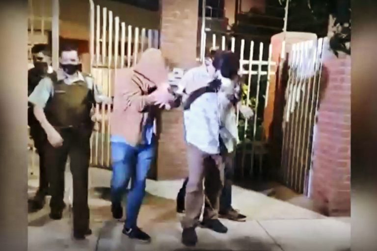 Sigue el descontrol: Dos fiestas clandestinas suman nuevos detenidos y reincidentes