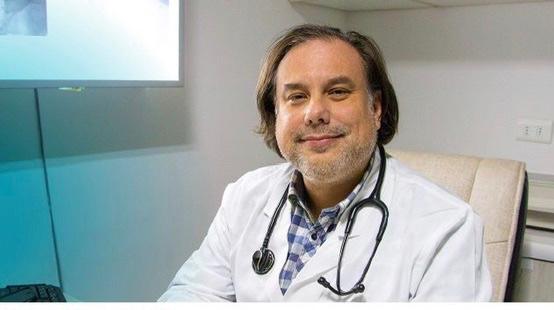 Detienen a Guillermo Marcone, candidato a alcalde por Zapallar, por no respetar aforo en su casa