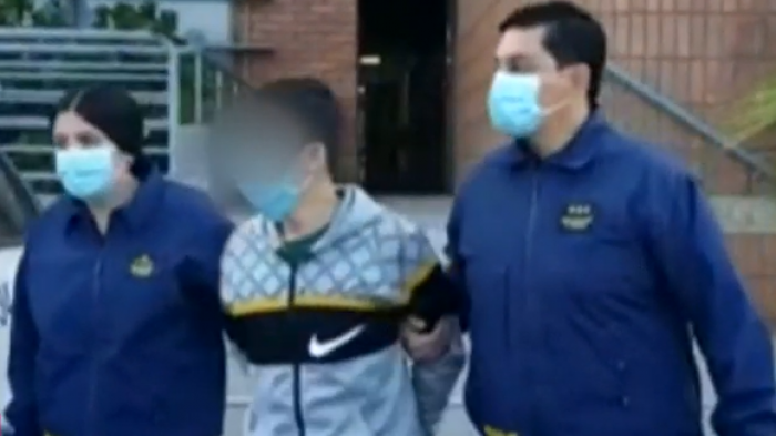 Millonarias extorsiones: Joven hackeaba cuentas de famosos y políticos para amenazarlos posteriormente