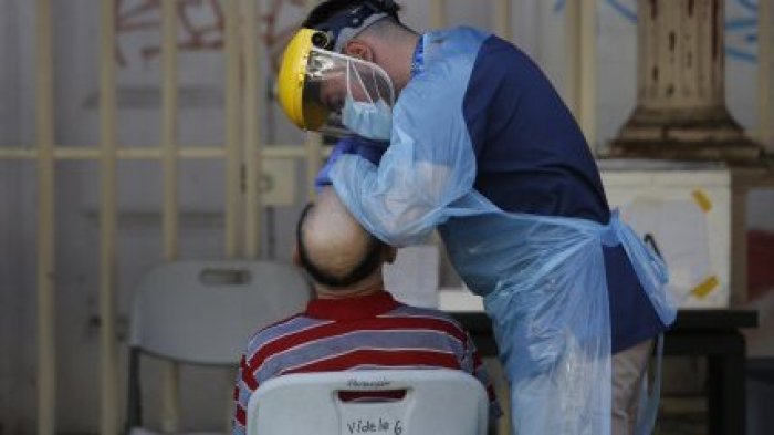 Cuarentenas más estrictas: Minsal actualizó el plan paso a paso con mayores restricciones