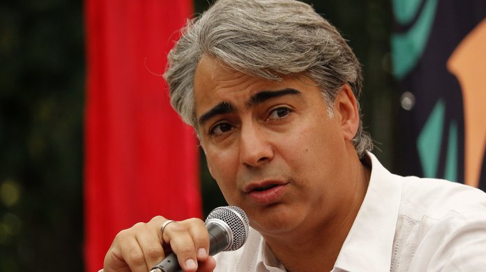 Marco Enríquez-Ominami: “Los servicios de inteligencia del Estado de Chile son pésimos”