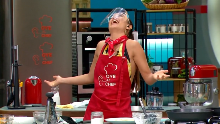 ¡Se confundió! El curioso soplete que encontró Tita Ureta en Oye al Chef