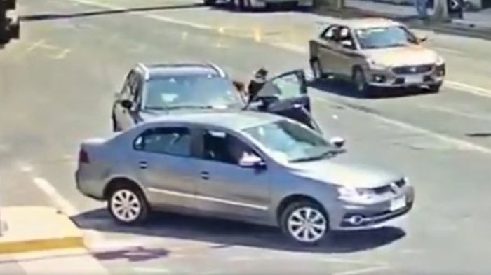 Detienen a adolescente que protagonizó violenta encerrona en Lo Barnechea