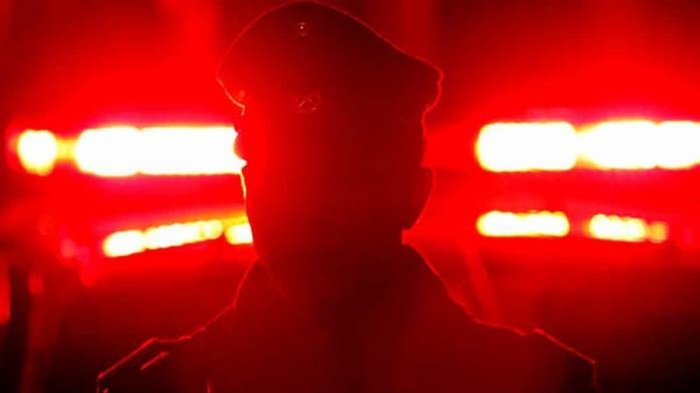 Fiesta en restorán chino terminó con 13 detenidos en Peñalolén: Algunos participantes huyeron corriendo