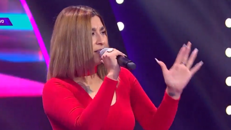 La presentación de Karol G que la llevó a la gala de eliminación