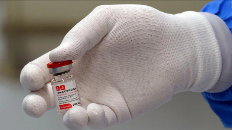 Argentina informó que sólo el 1% de los vacunados presentó efectos adversos