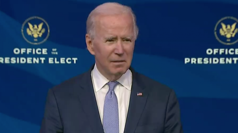 Biden y asalto al Capitolio: “Nuestra democracia está bajo un ataque sin precedentes”