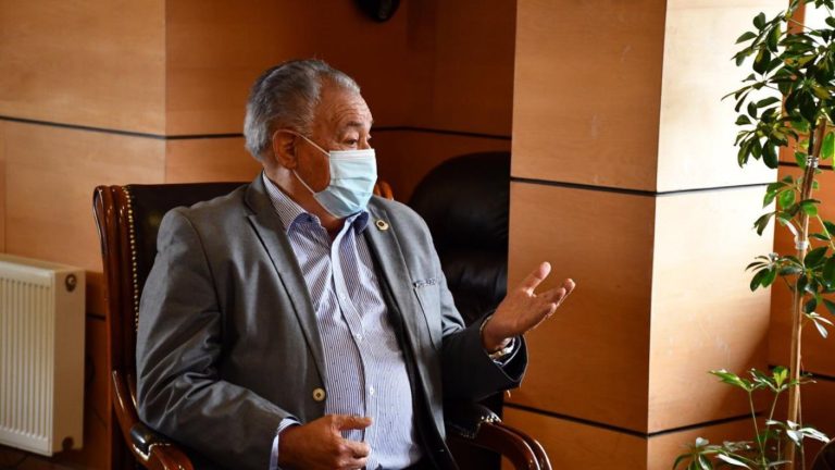 Murió la esposa del alcalde de Pucón tras contagiarse de COVID-19