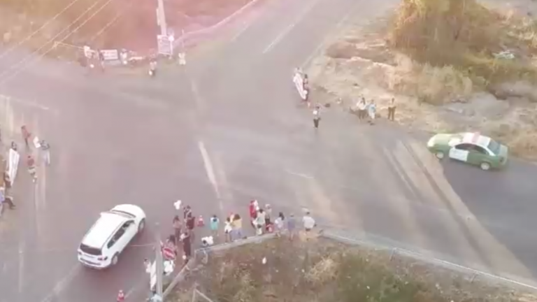 Padres piden justicia por hijo fallecido en accidente: Conductora manejaba sin licencia y a exceso de velocidad