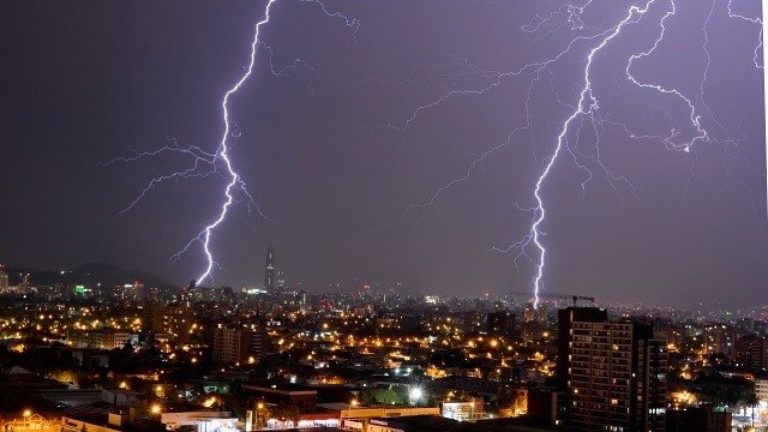 ¿Qué hacer ante una tormenta eléctrica? Anuncian probables truenos, rayos y granizos