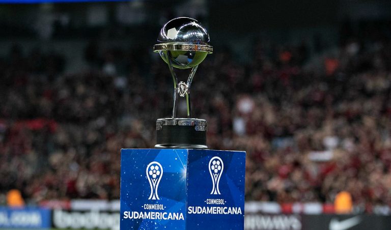 Dos cruces entre equipos chilenos: Así quedó el sorteo de la primera dase de la Sudamericana