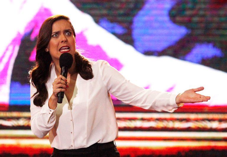 Natalia Valdebenito en Premios Caleuche: 