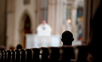 Vaticano expulsa a presbítero Ramón Echeverría tras declararlo culpable de abusos contra menores