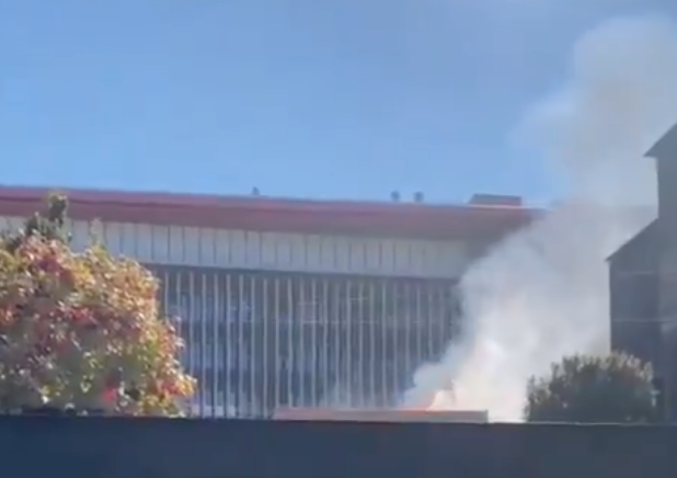 Bomberos controla incendio registrado en el Patio Bellavista