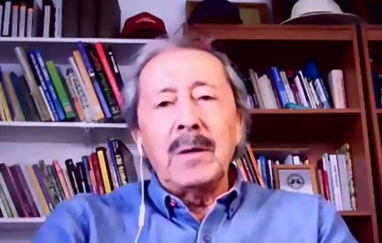 Pollo Véliz contra la dirigencia, Paredes, Fernández y Valdivia: 