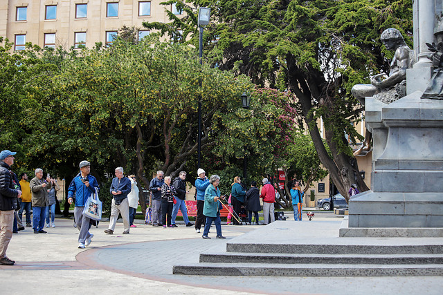 ¿Cuáles son los candidatos a la CC y comunas que componen el distrito 28?