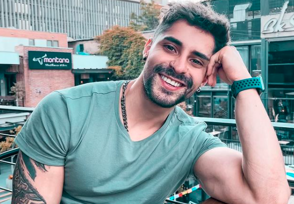 Ingeniero chileno dejó de trabajar en un banco y se fue a OnlyFans: “Estoy ganando 4 o 5 veces lo de antes