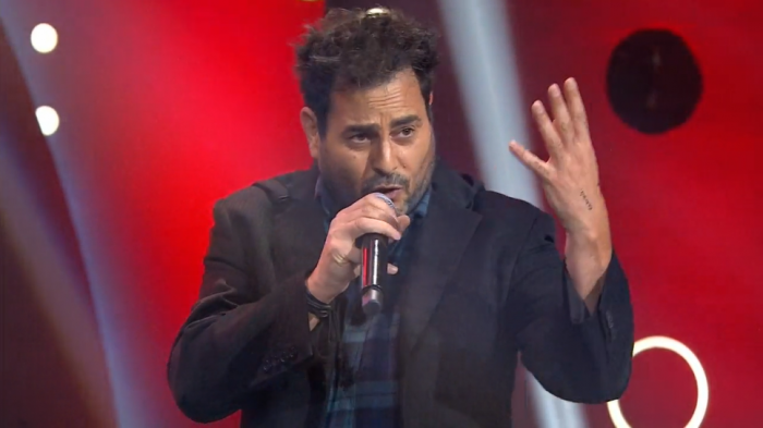 Con una clásica canción Vicentico sorprendió con una notable presentación