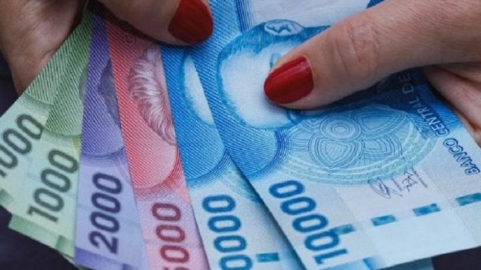 Dos proyectos en el Congreso buscan permitir un tercer retiro del 10% de las AFP en marzo