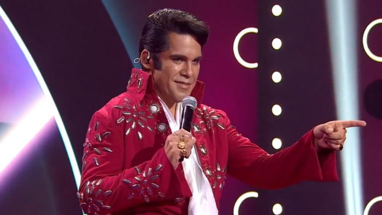 Con todo el rock de los '70: Elvis Presley logró cautivar al jurado