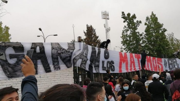 Amenazas de muerte empañan la fiesta deportiva: Hinchas realizan feroces advertencias a jugadores de Colo Colo