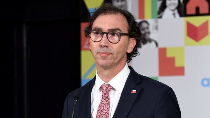 13 mil millones para 12 mil colegios: Ministro de Educación sobre presupuesto para el retorno a clases