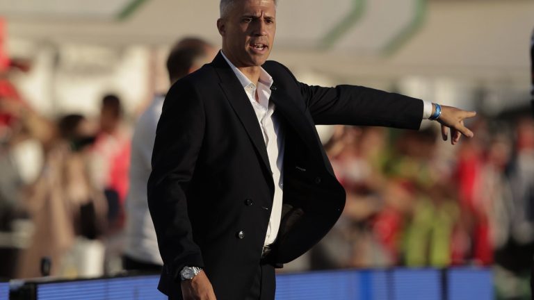 La Roja a la espera: Hernán Crespo habría hablado con la selección, pero 