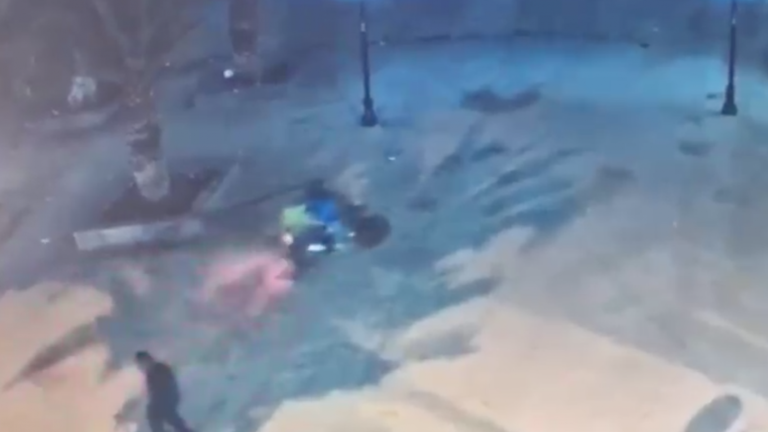 Menor de un año recibe balazo en la pierna durante robo en Parque de los Reyes