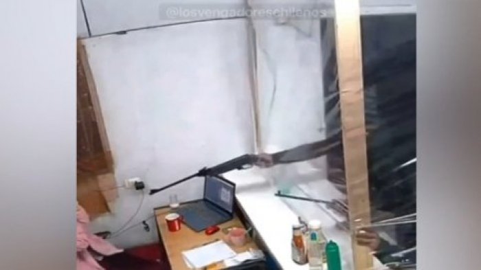 Violento asalto con escopetas en local de comida rápida de Curicó